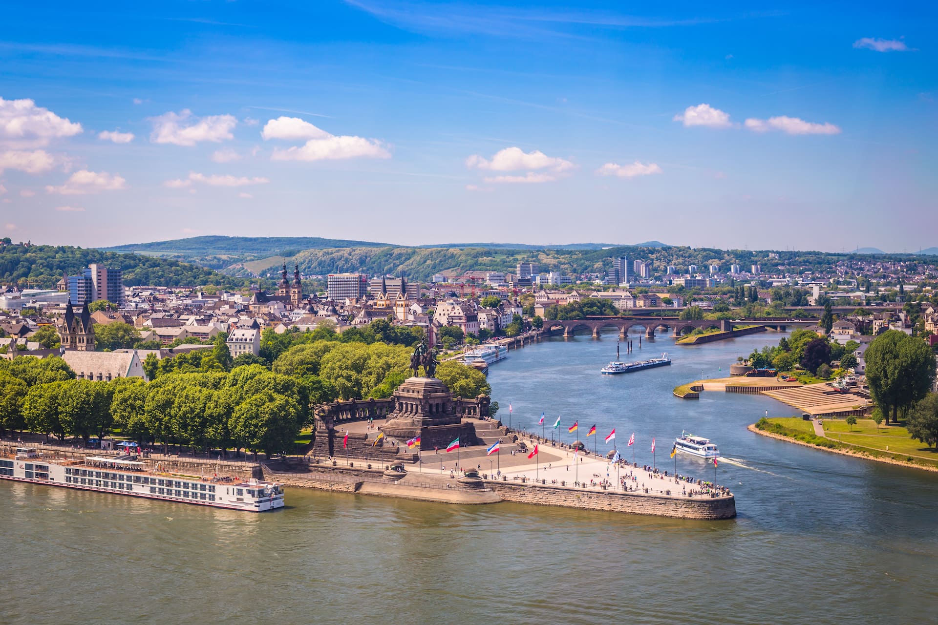 Koblenz SEA QUCOMM // MARKETING